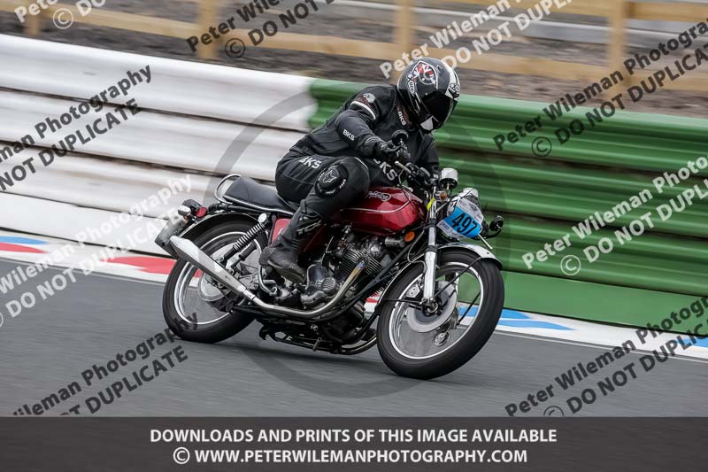 Vintage motorcycle club;eventdigitalimages;mallory park;mallory park trackday photographs;no limits trackdays;peter wileman photography;trackday digital images;trackday photos;vmcc festival 1000 bikes photographs